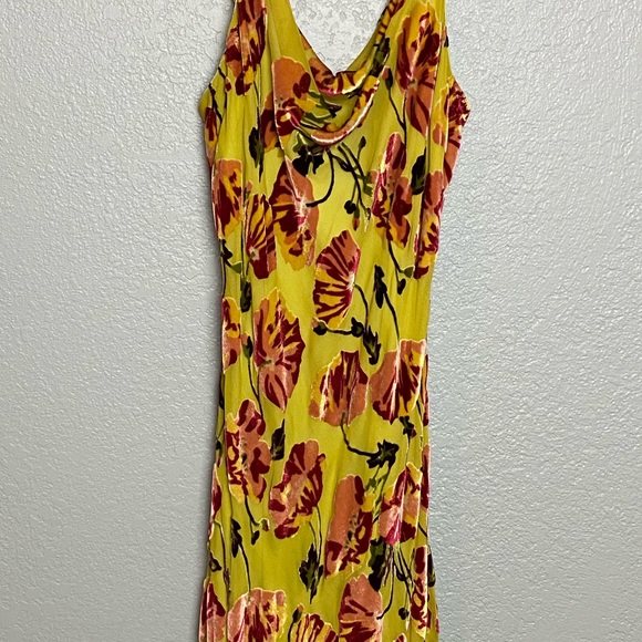 VINTAGE BETSEY JOHNSON Velvet Floral Slip Dress - Picture 3 of 10